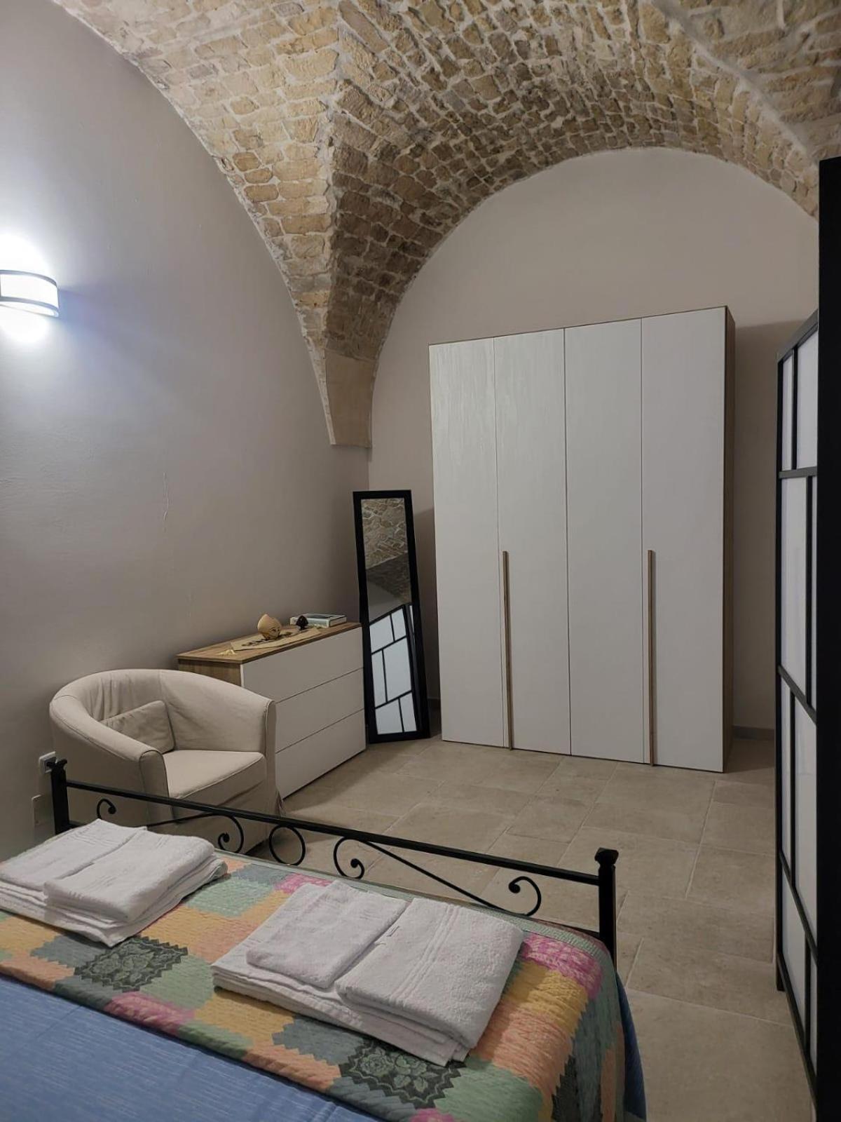 Fuori Le Mura Мартина Франка Екстериор снимка