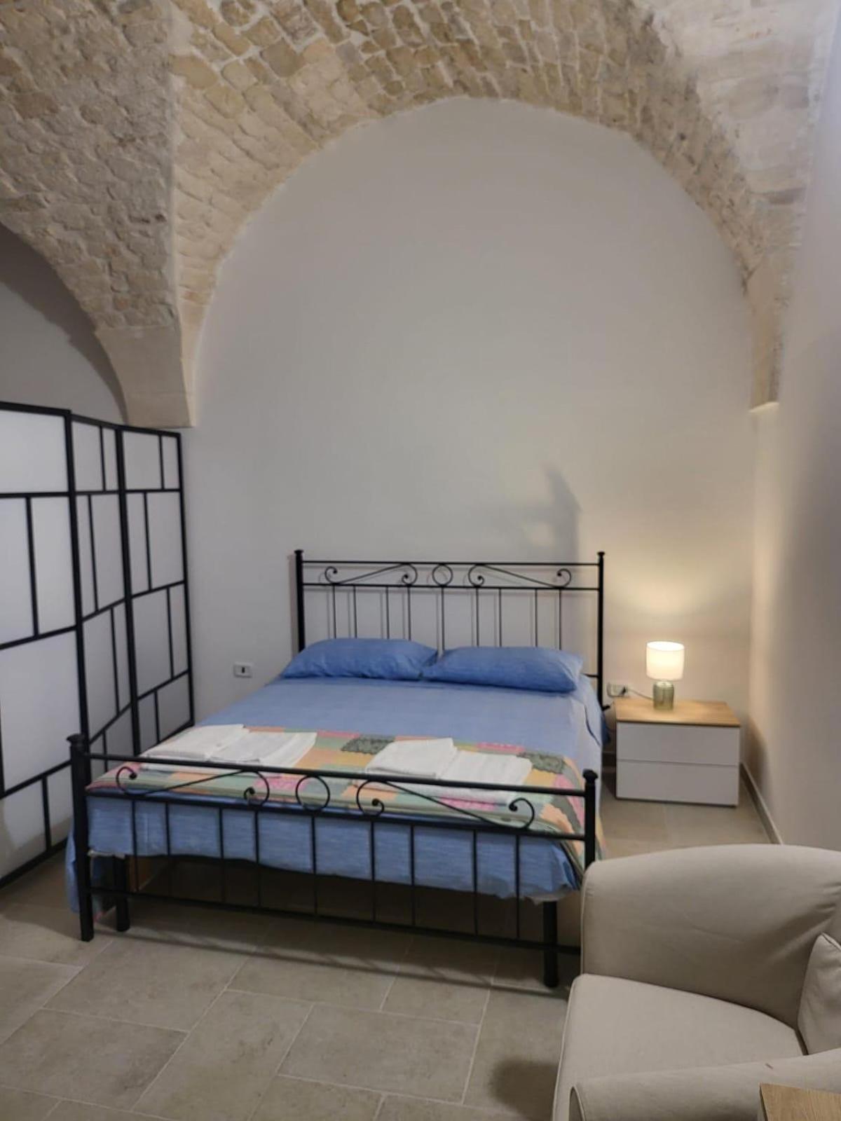 Fuori Le Mura Мартина Франка Екстериор снимка
